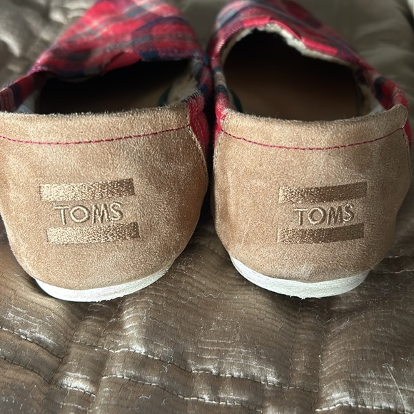Toms plaid Sherpa lined slip-ons - Picture 2 of 5